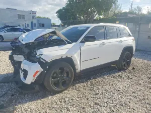 Jeep Grand Cherokee 3.6L 6 2023