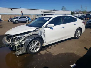 Nissan Altima 2.5L 4 2013
