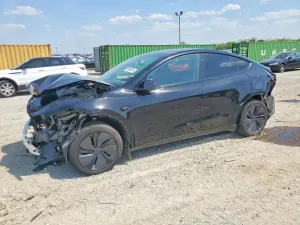 Tesla Model Y 2026
