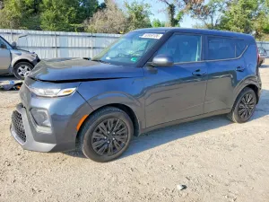 Kia Soul 2.0L 4 2020