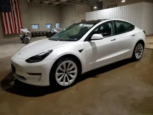 Tesla Model 3 2022