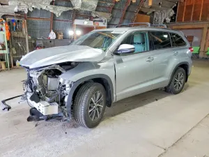 Toyota Highlander 3.5L 6 2018