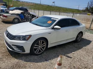 Volkswagen Passat 1.8L 4 2017