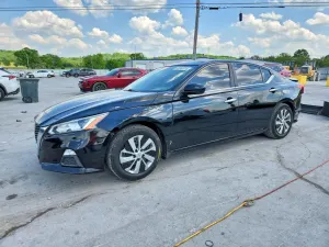 Nissan Altima 2.5L 4 2020