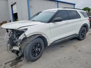Ford Explorer 2.3L 4 2022