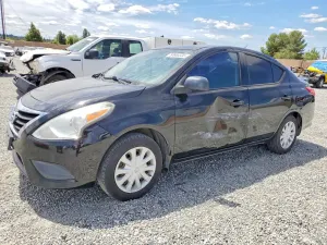 Nissan Versa 1.6L 4 2015
