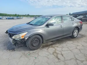 Nissan Altima 2.5L 4 2015