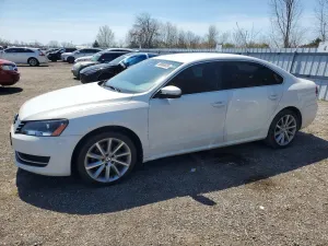 Volkswagen Passat 1.8L 4 2015