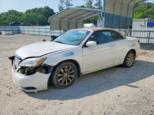 Chrysler 200 2.4L 4 2011