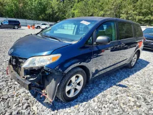 Toyota Sienna 3.5L 6 2011
