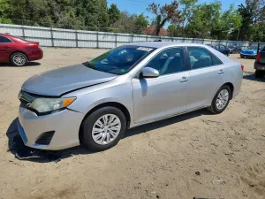 Toyota Camry 2.5L 4 2014