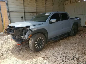 Nissan Frontier 3.8L 6 2024