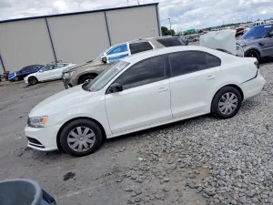 Volkswagen Jetta 1.4L 4 2016