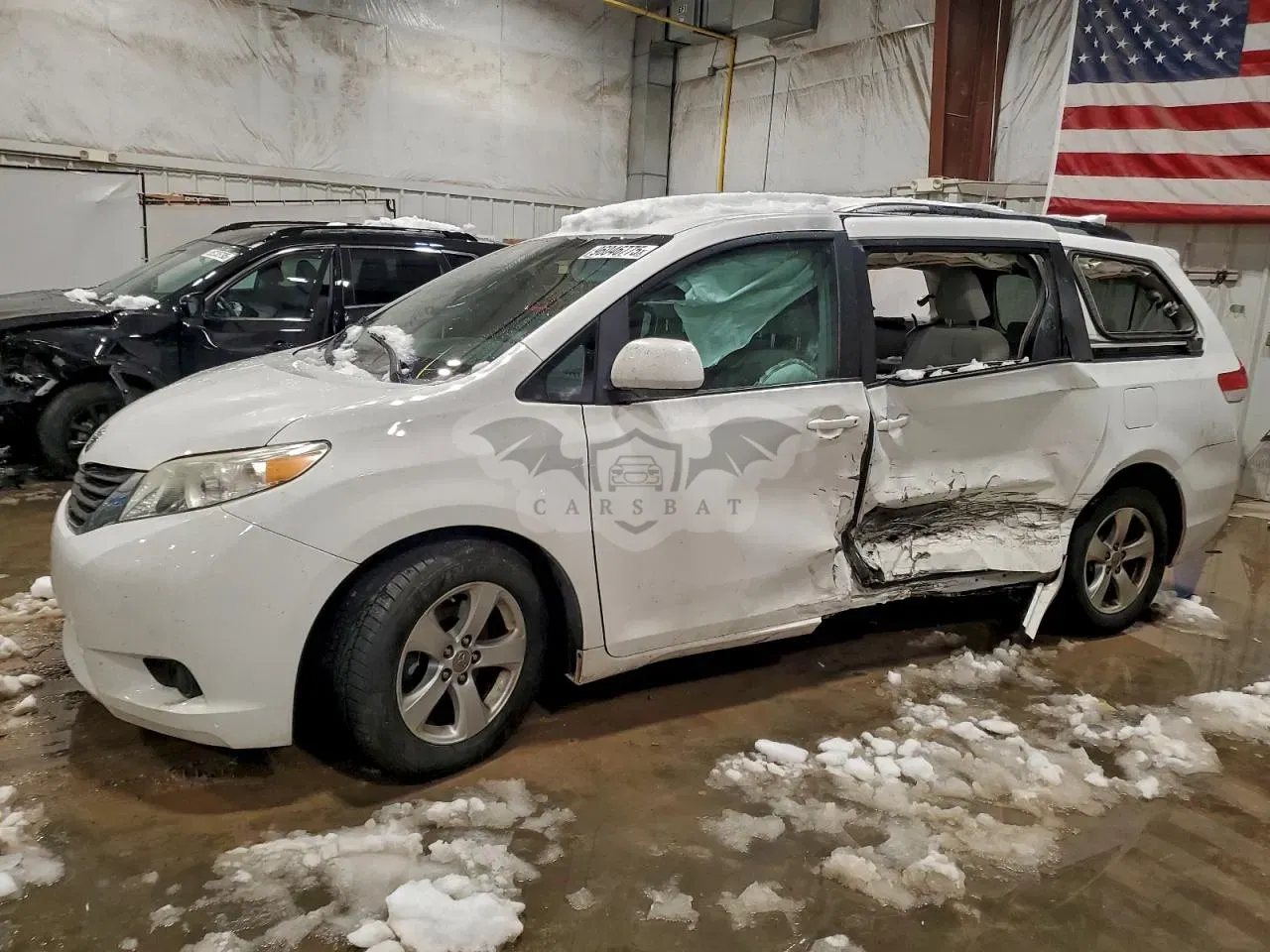 Toyota Sienna 3.5L 6 2011