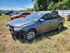 Toyota Camry 2.5L 4 2014