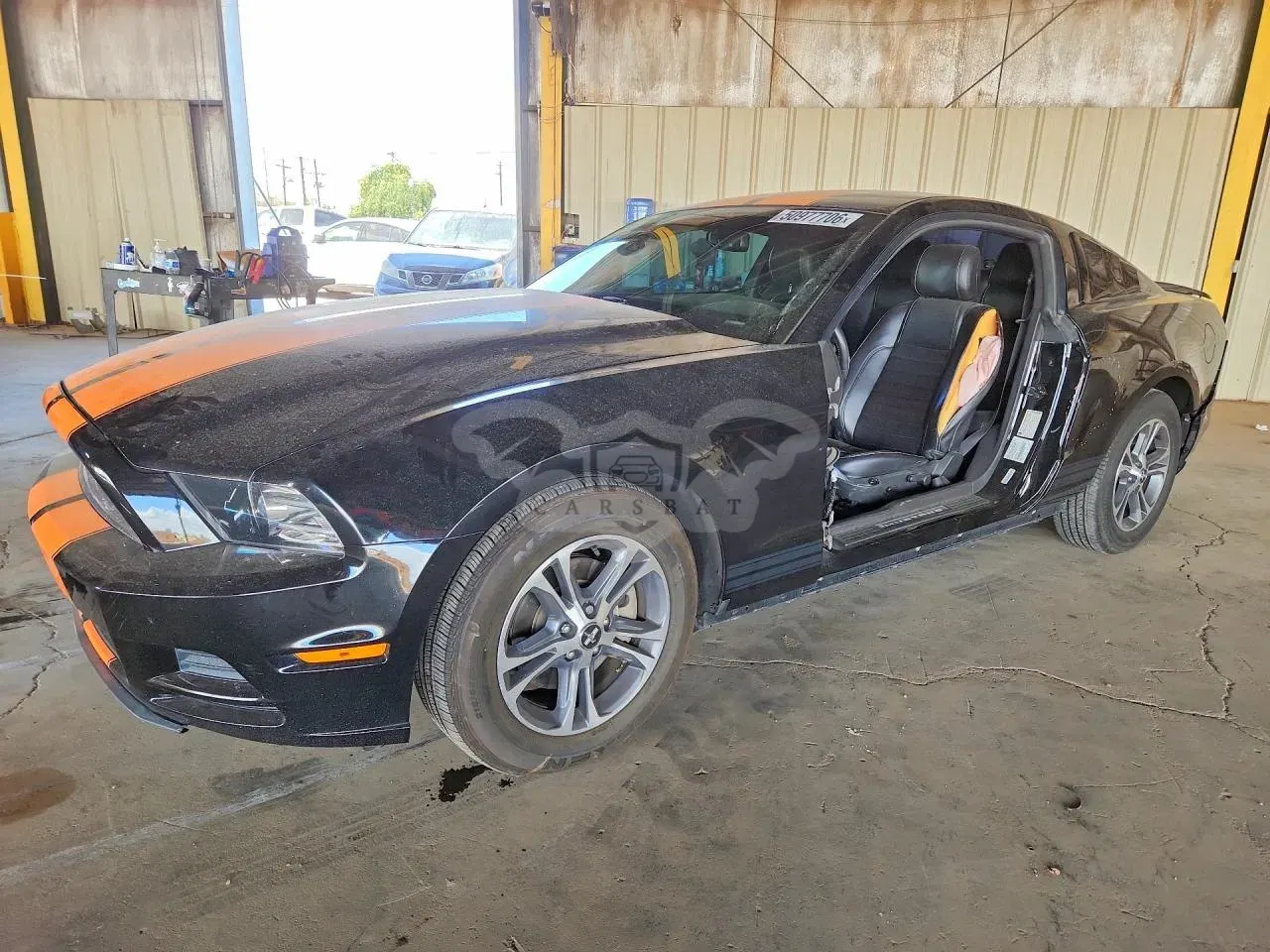 Ford Mustang 3.7L 6 2014