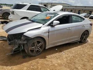 Hyundai Elantra 1.6L 4 2019