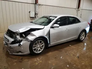 Chevrolet Malibu 2.4L 4 2013