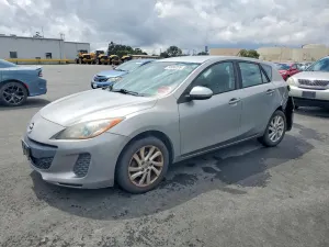 Mazda 3 2.0L 4 2012