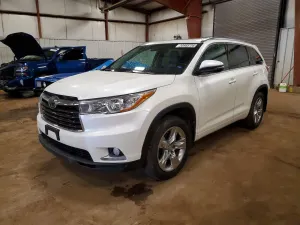 Toyota Highlander 3.5L 6 2014