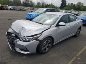 Nissan Sentra 2.0L 4 2023