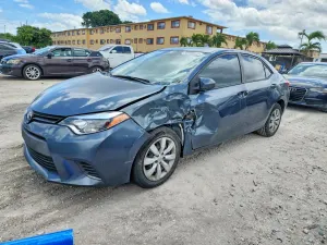 Toyota Corolla 1.8L 4 2015