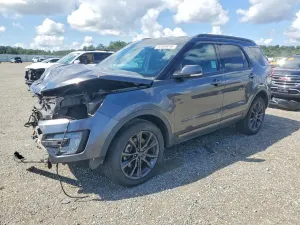 Ford Explorer 3.5L 6 2017
