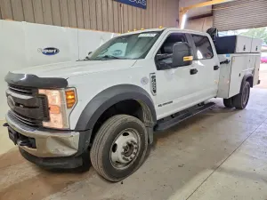 Ford F-450 6.7L 8 2019