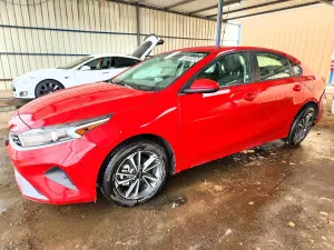 Kia Cerato / Forte / K3 2.0L 4 2024