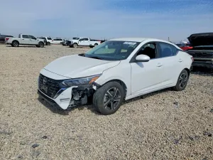 Nissan Sentra 2.0L 4 2024