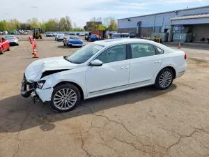 Volkswagen Passat 1.8L 4 2016