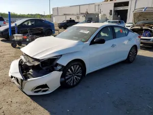 Nissan Altima 2.5L 4 2024