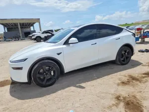Tesla Model Y 2026