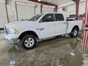 RAM 1500 5.7L 8 2019