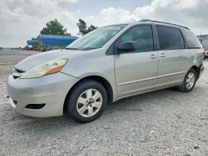 Toyota Sienna 3.5L 6 2008