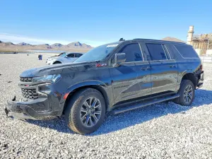 Chevrolet Suburban 5.3L 8 2021