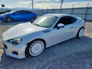 Subaru BRZ 2.0L 4 2013