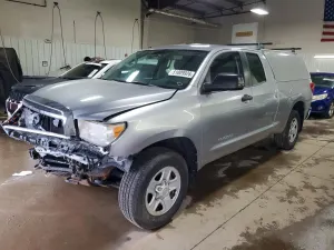 Toyota Tundra 4.6L 8 2013