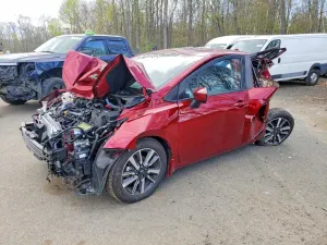 Nissan Versa 1.6L 4 2025