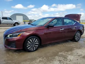 Nissan Altima 2.5L 4 2025