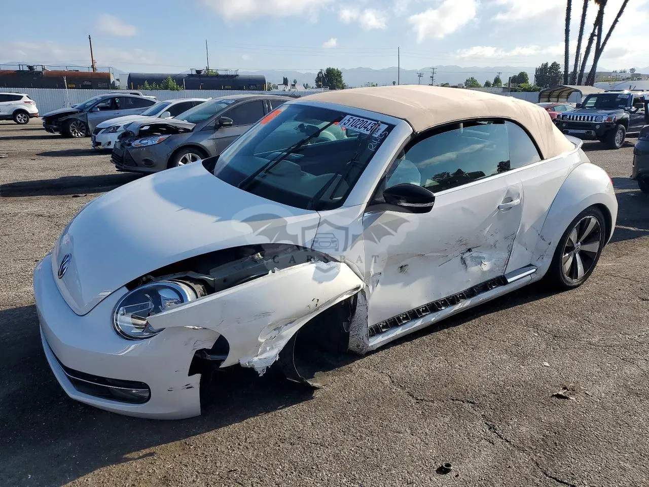 Volkswagen Beetle 2.0L 4 2013