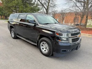 Chevrolet Suburban 5.3L 8 2015