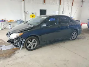 Toyota Corolla 1.8L 4 2012
