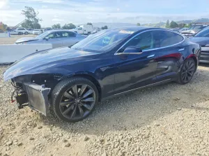 Tesla Model S 2013