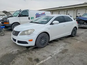 Suzuki Kizashi 2.4L 4 2012