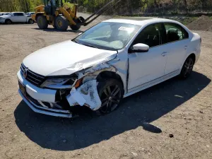 Volkswagen Jetta 1.8L 4 2018