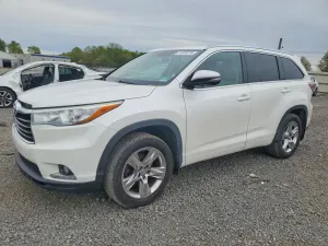 Toyota Highlander 3.5L 6 2014