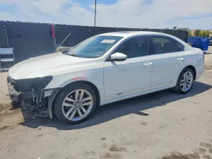 Volkswagen Passat 1.8L 4 2017