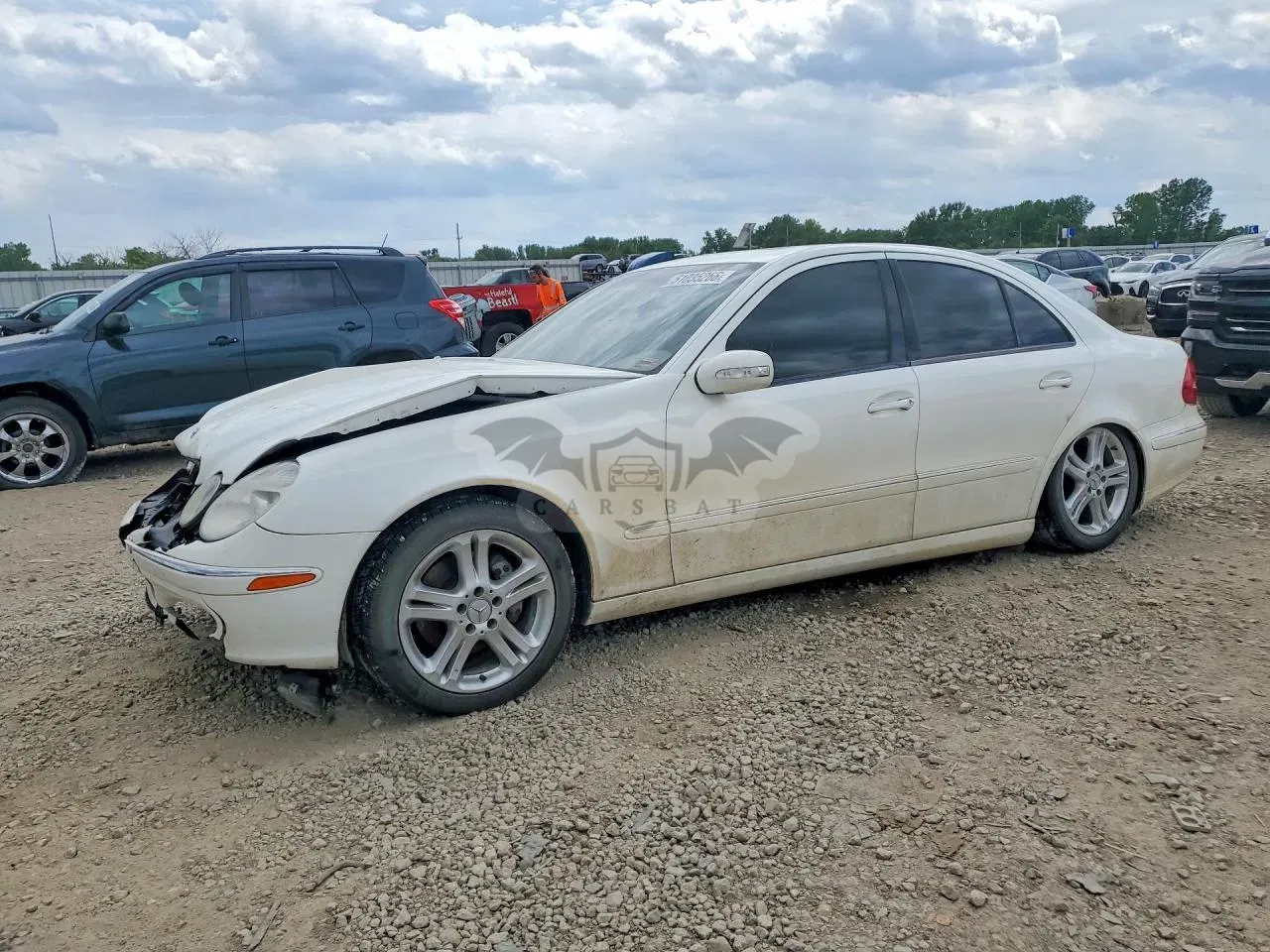 Mercedes-Benz E 5.0L 8 2005