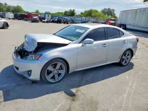 Lexus IS 2.5L 6 2012